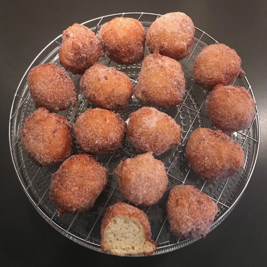 Mehr über den Artikel erfahren Quarkbällchen