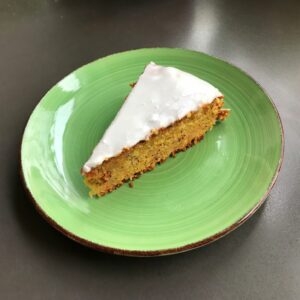 Mehr über den Artikel erfahren Karottenkuchen