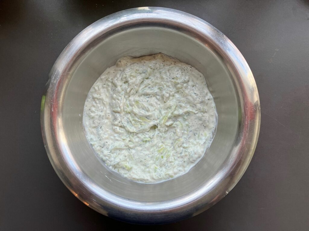 Mehr über den Artikel erfahren Tzatziki