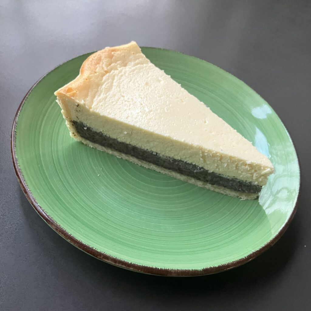 Mehr über den Artikel erfahren Mohn-Quarkkuchen