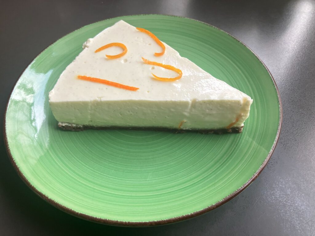 Mehr über den Artikel erfahren Philadelphia-Orangen-Torte